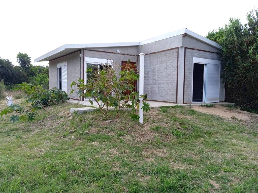 Casa en la Bota, Manantiales
