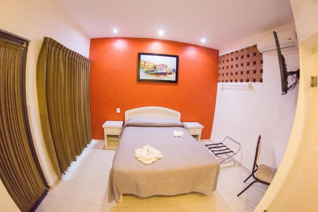 HOTEL OBREGON photo 2