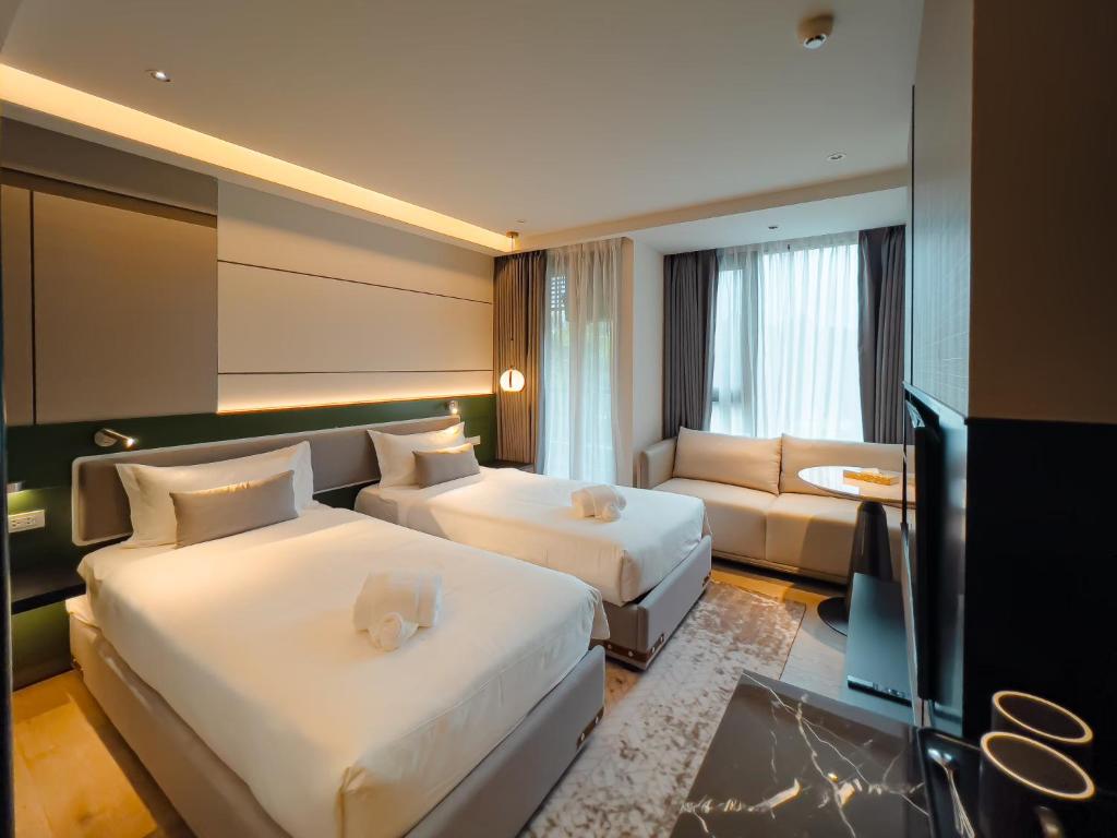Cha Chiangmai Luxury - Tap to explore photos