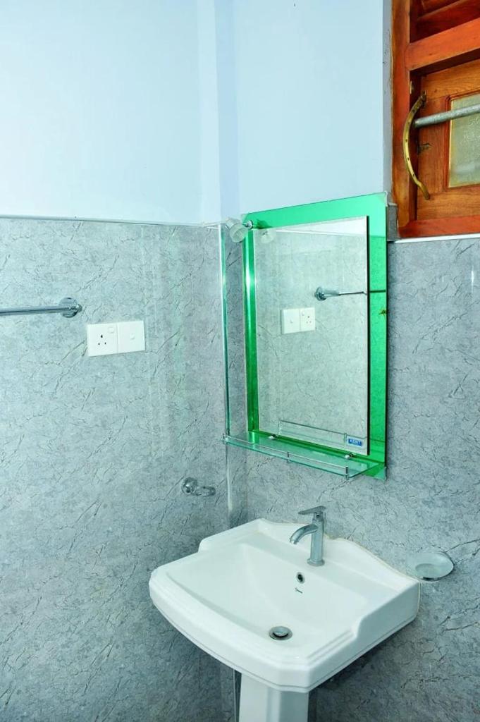 Randu Homestay and Restaurant photo 2