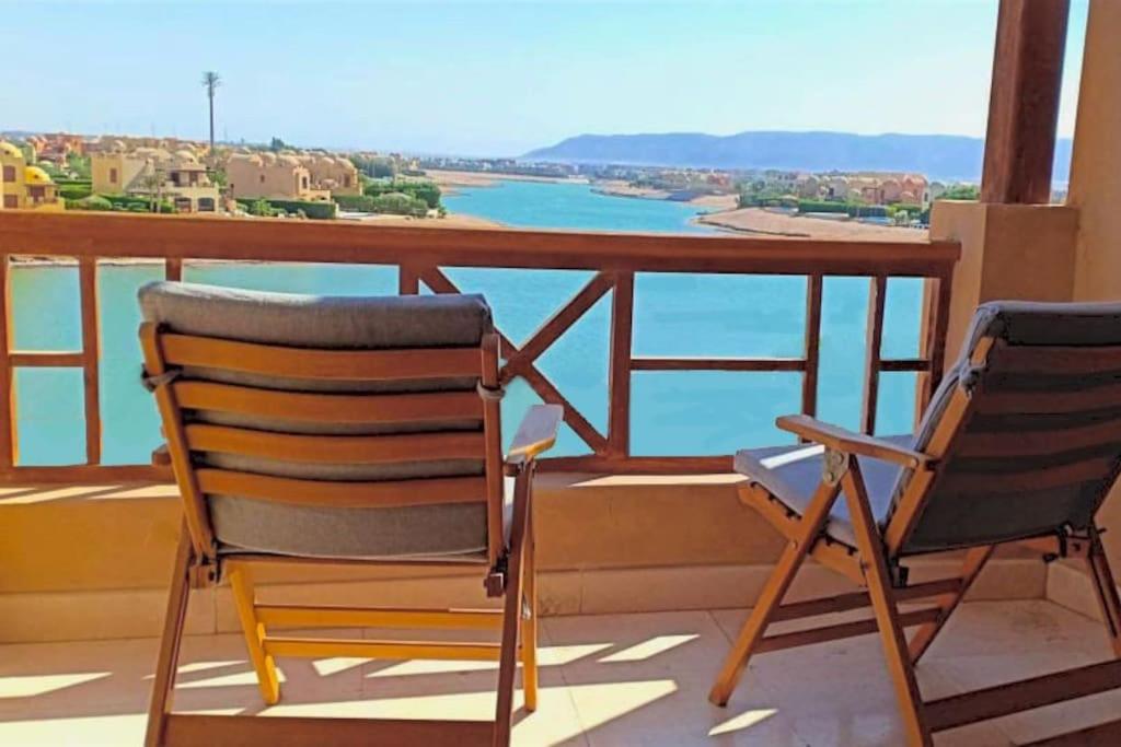 Artsy 1 BR Apt/ Free Pool & Lagoon Access @ElGouna photo 2