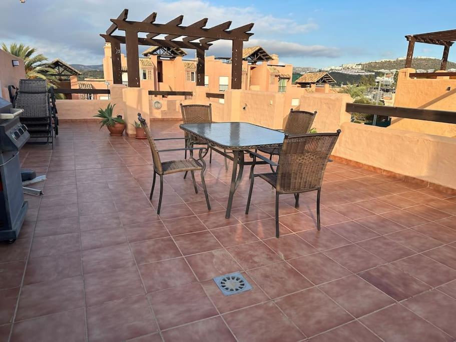 Casares del Sol penthouse with private roof terrace 80m2 photo 4