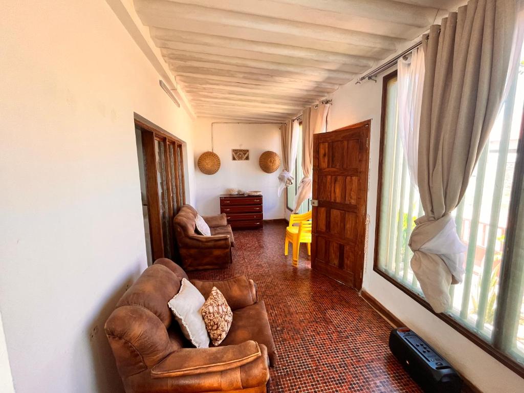 Sulas Beach House photo 3