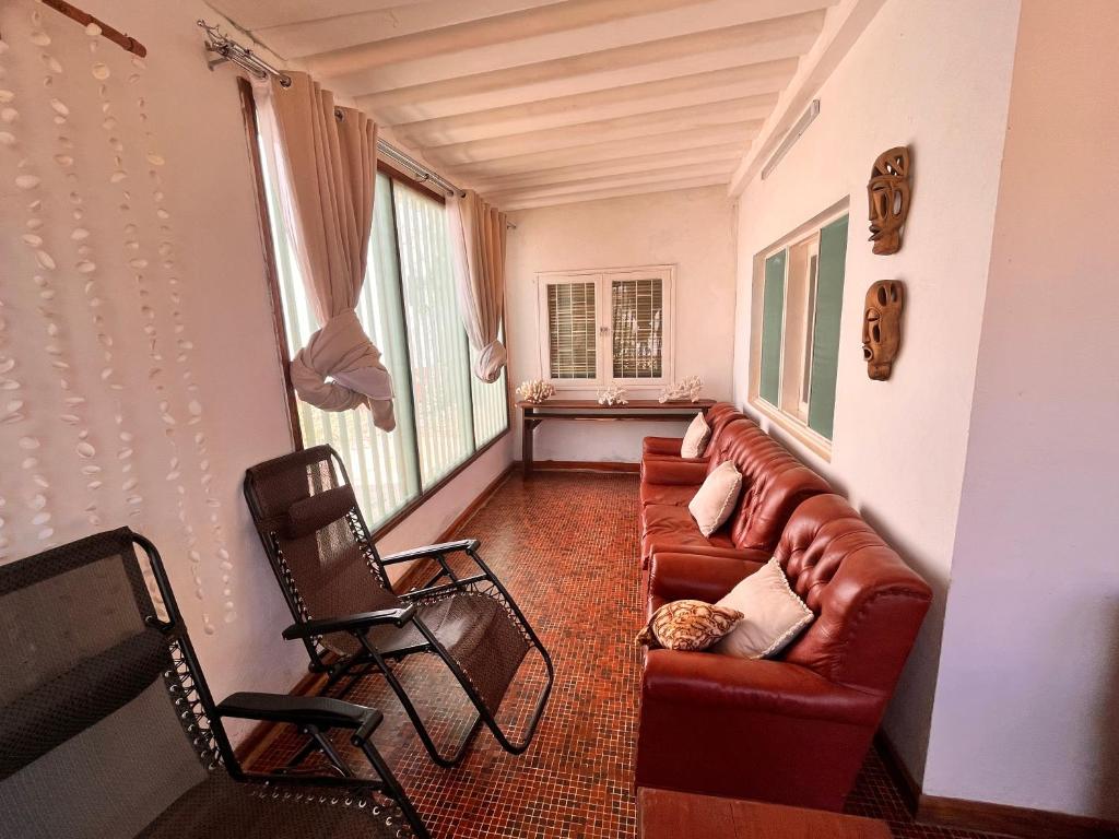 Sulas Beach House photo 4