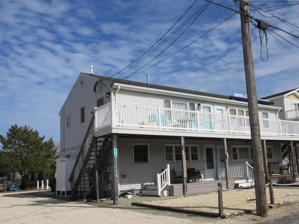 2 Bedroom Condo Totally Renovated On Ocean Block In Ship Bottom image