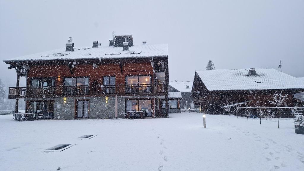 T3 rez-de-jardin avec fitness, sauna et tennis - village et ski à pied photo 1