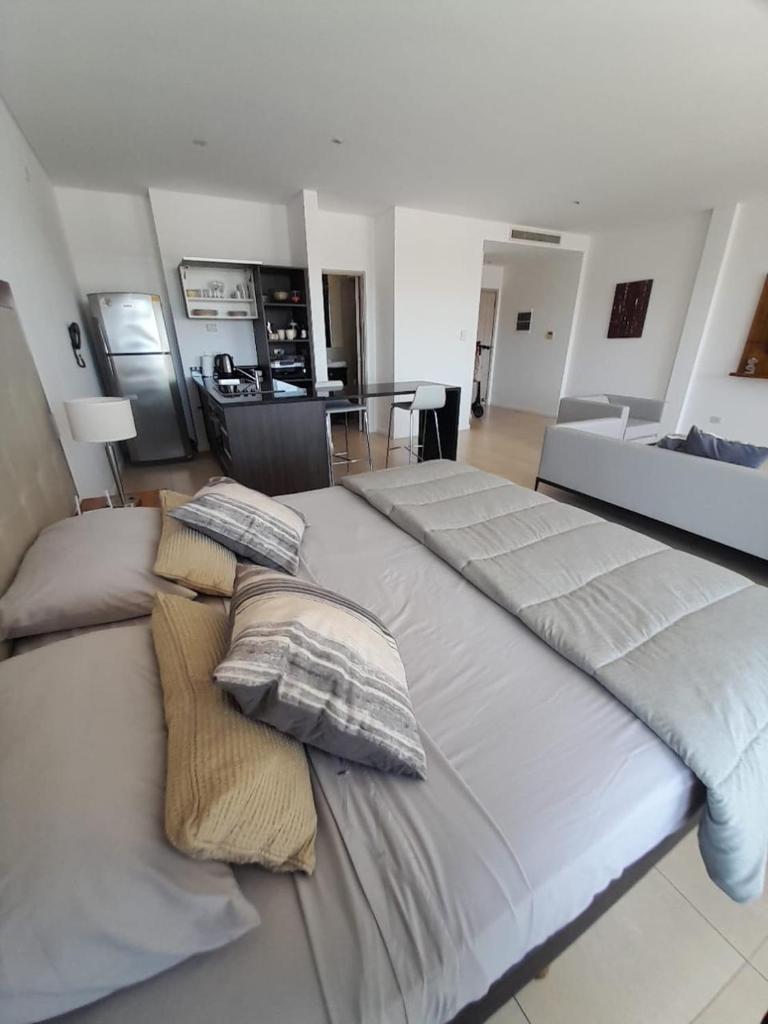 Loft al rio Bahia Nordelta Wyndham spa de lun a vier photo 1