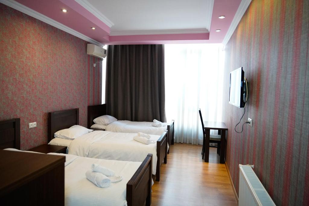 Hotel Monopoli Kutaisi photo 3