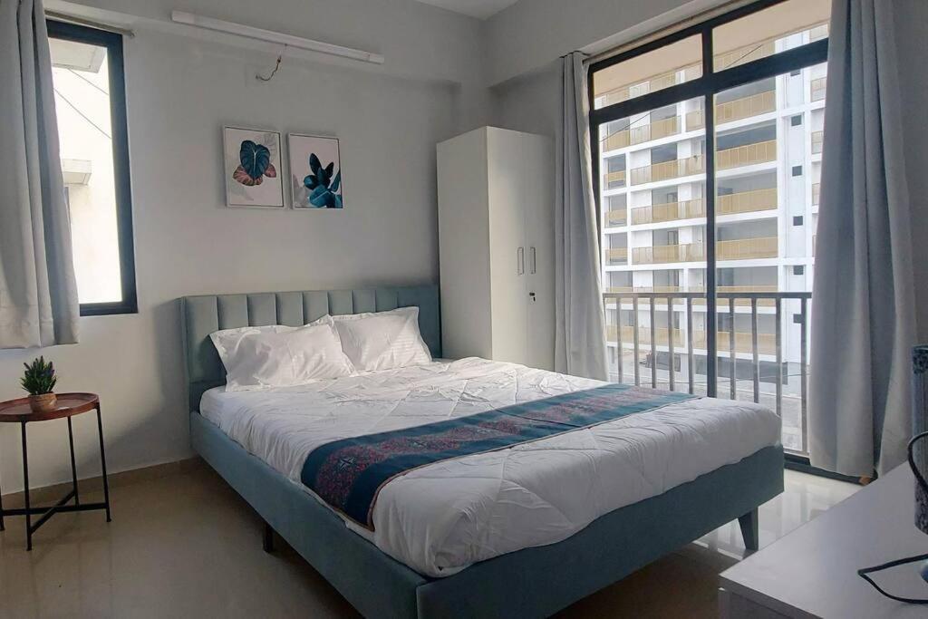 VIAAN Penthouse 1 BHK with terrace photo 1