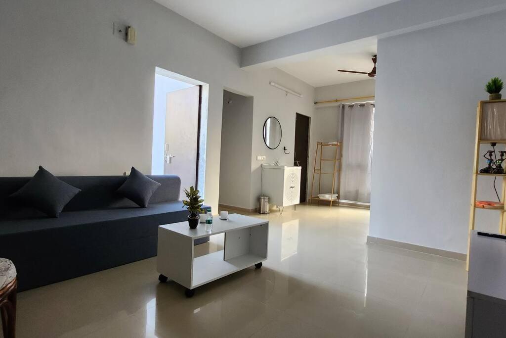 VIAAN Penthouse 1 BHK with terrace photo 4