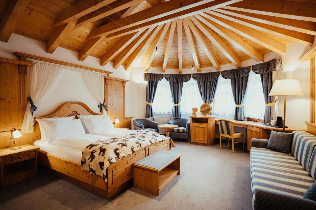 Hotel Alpenrose photo 2