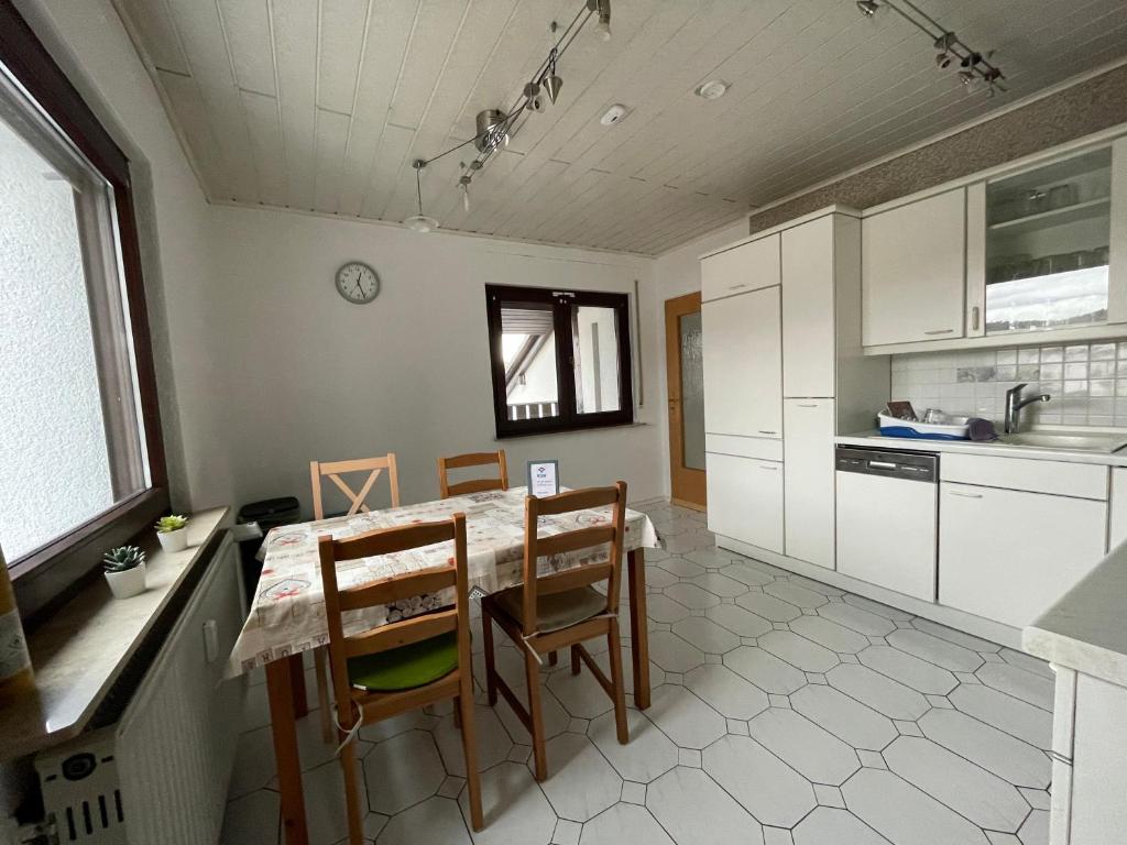 Ferienwohnung mit Balkon photo 2