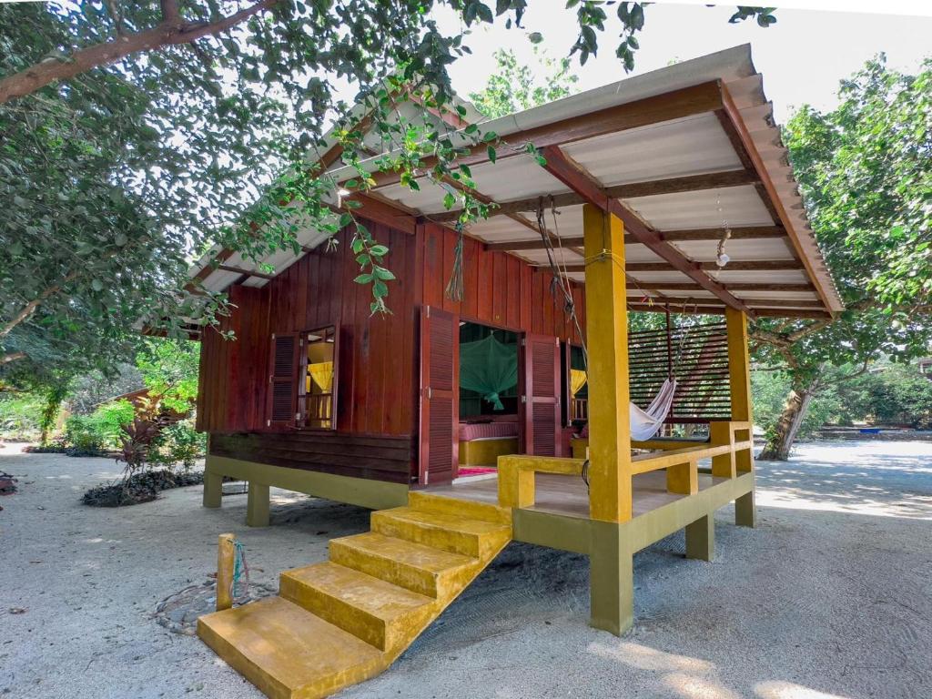 Sawasdee Resort