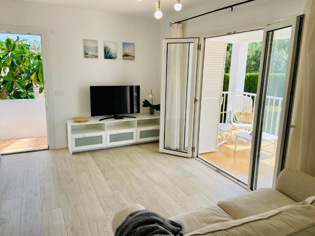 Sol Apartment. Pool, BBC, Free Wifi photo 4
