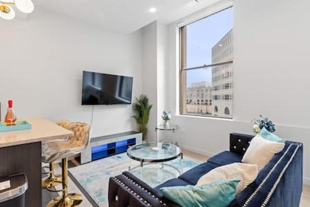 Corporate Housing by MGM image