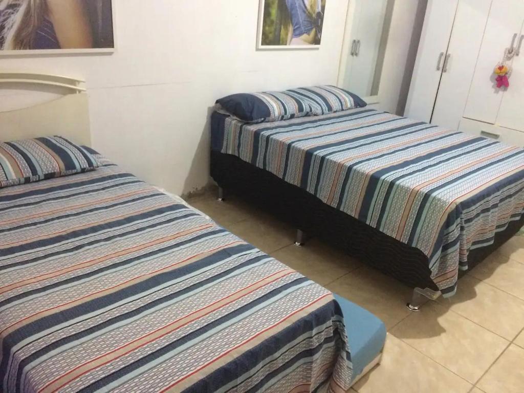 Residência familiar com piscina e área de lazer photo 1