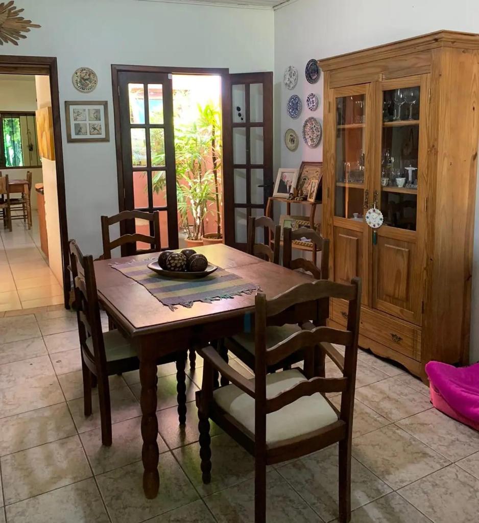 Residência familiar com piscina e área de lazer photo 4