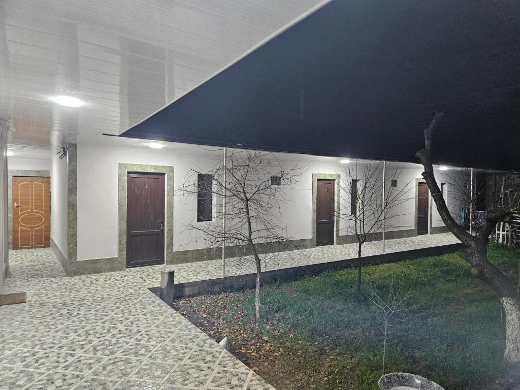 Galstyans Home Zvartnots Airport photo 4