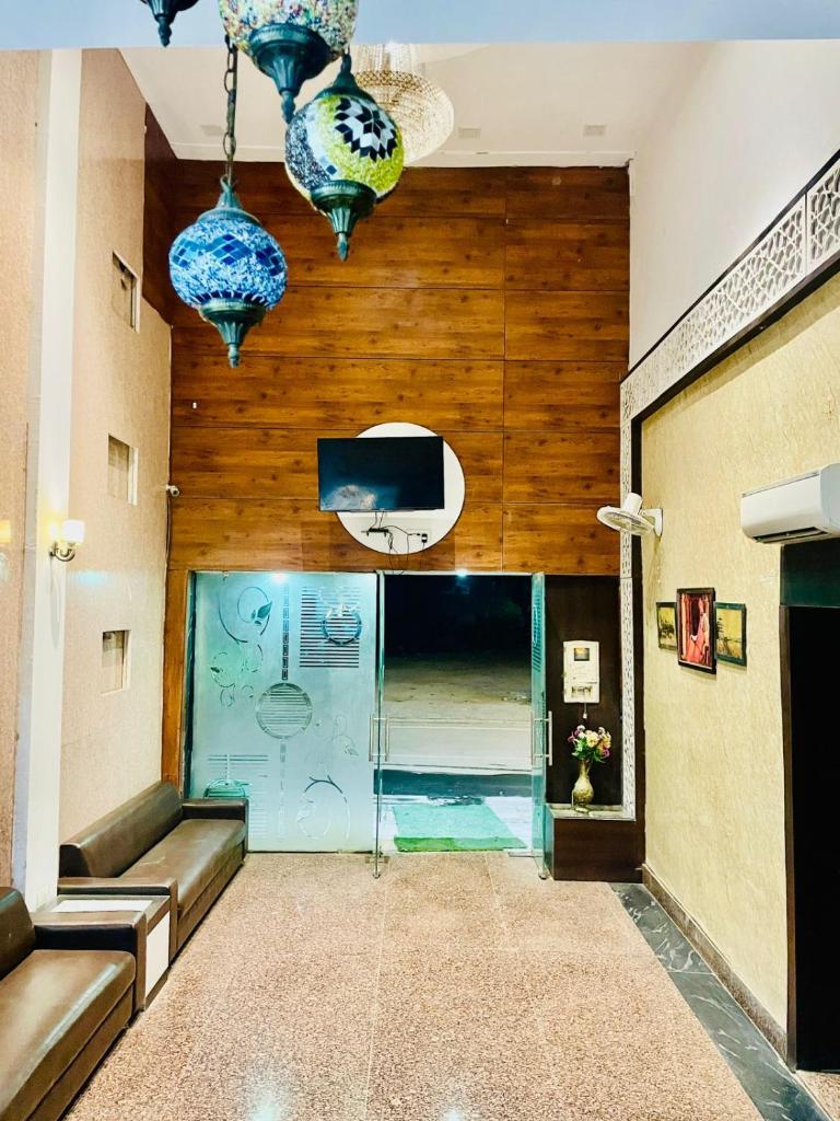 Hotel Wonder Star Near Tajmahal photo 1