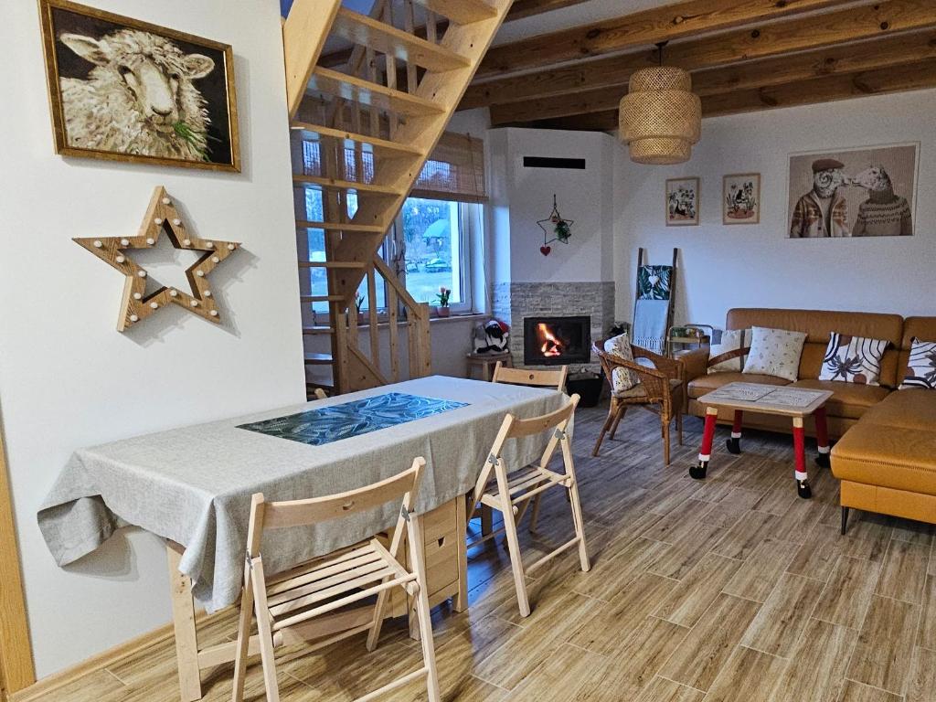 Agroturystyka Stara Huta - Domek Boho photo 1
