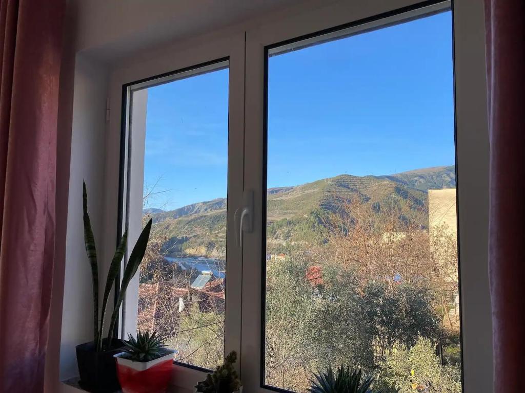 Großes und schönes Zimmer mit Balkon photo 3