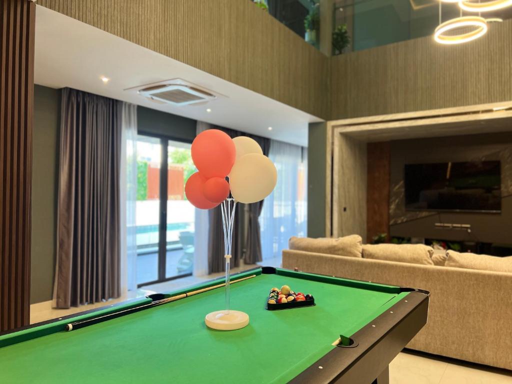 Minho Villa Luxury Pattaya photo 4