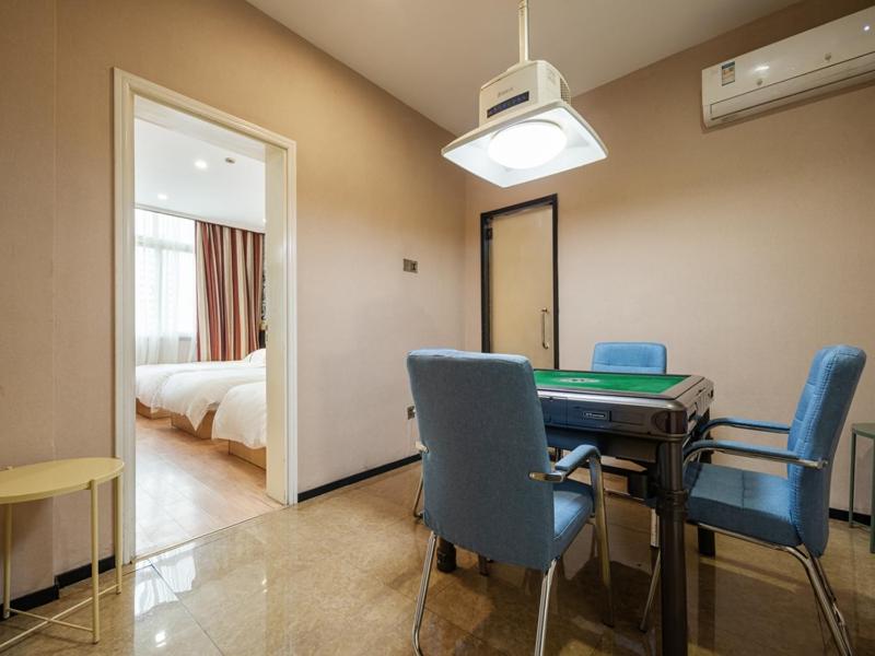 Thank Inn Chain Hotel jiangxi nanchang west lake district August 1st plaza photo 4