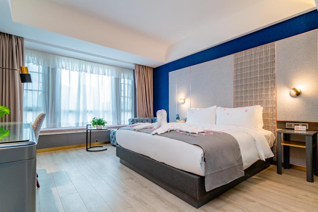 Lano Hotel Guiyang Midea Guobinfu University Town photo 1
