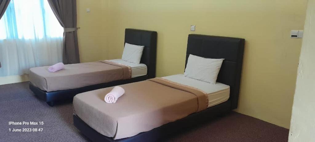 Alia Tiara River and Beach Resort