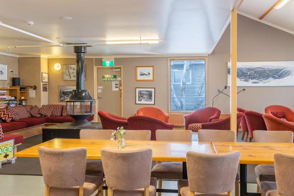 Schuss Alpine Club, Falls Creek photo 4