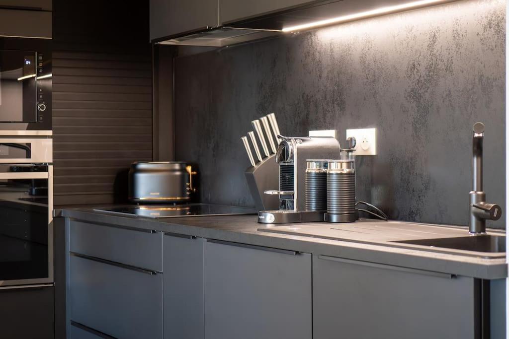 Le Square d'Evan - Appartement de Standing - Luxury Flat photo 2