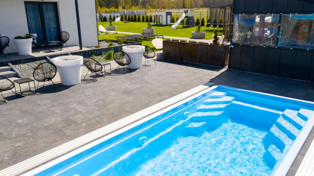 Loox Ostrovo- Boutique House-noclegi nad morzem