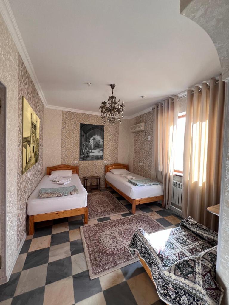 Rumi Hotel & Hostel photo 3