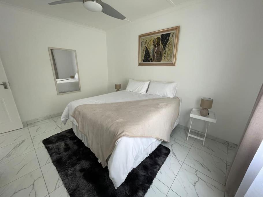 Luxury 1 Bdr Garden Cottage photo 4
