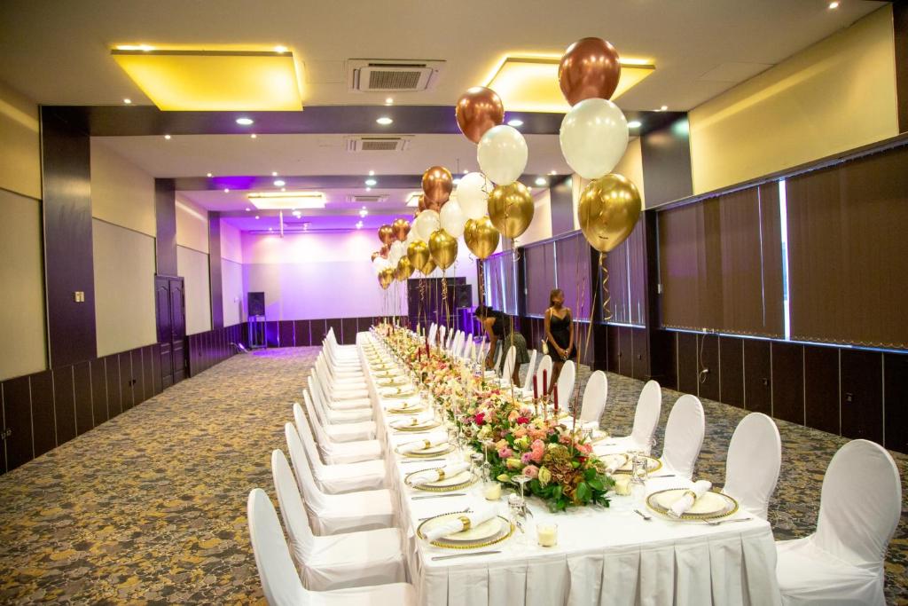 Hotel Royal Kinshasa photo 3