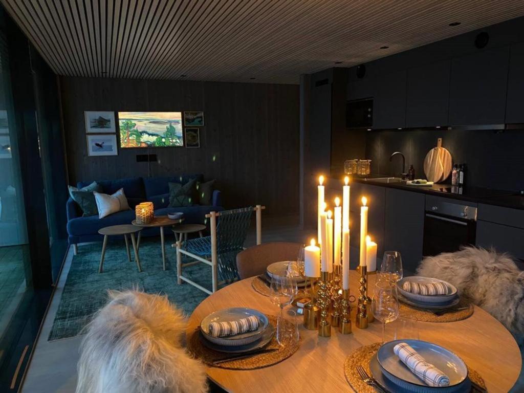 Waterfront apartment with panoramic sea view photo 2