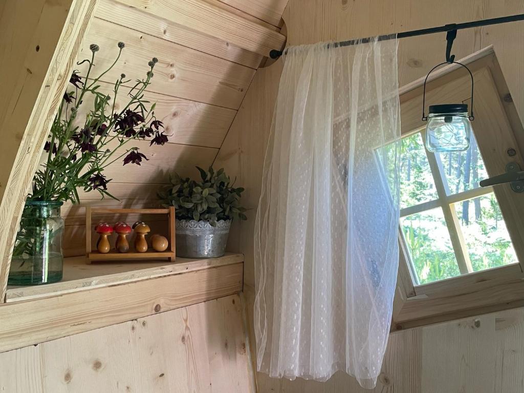 Fairytale tinyhouse near the sea - Häxans hus photo 4