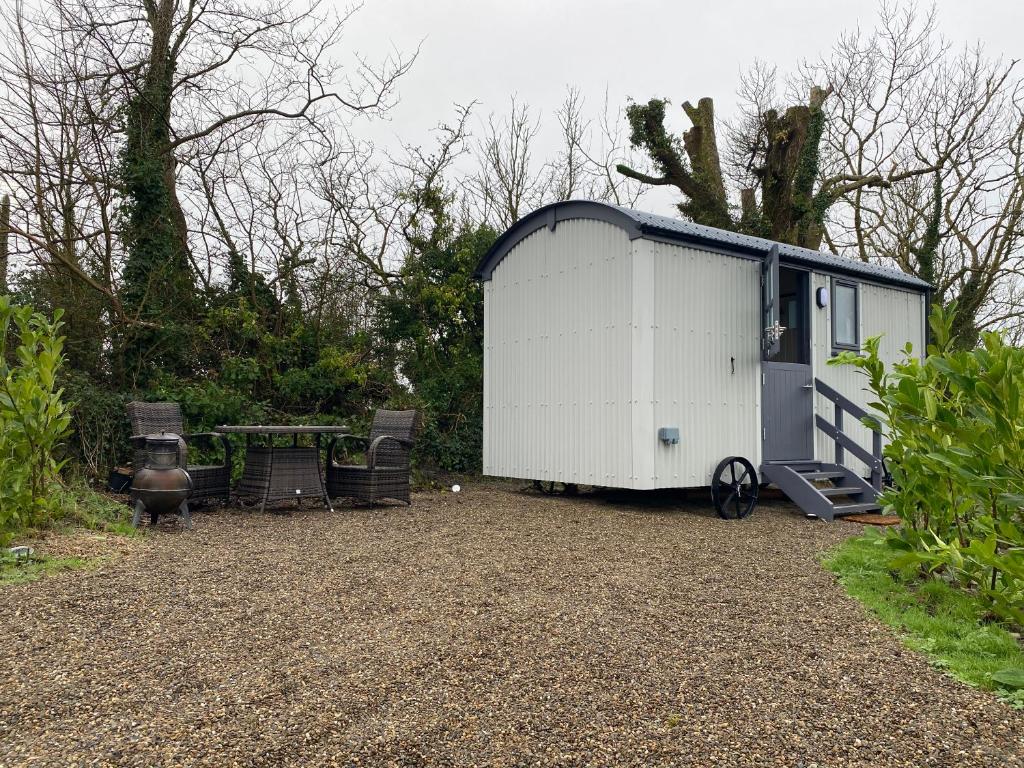 Burren Garden Glamping Hut photo 1