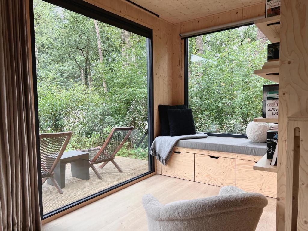 Taiga tiny house photo 1