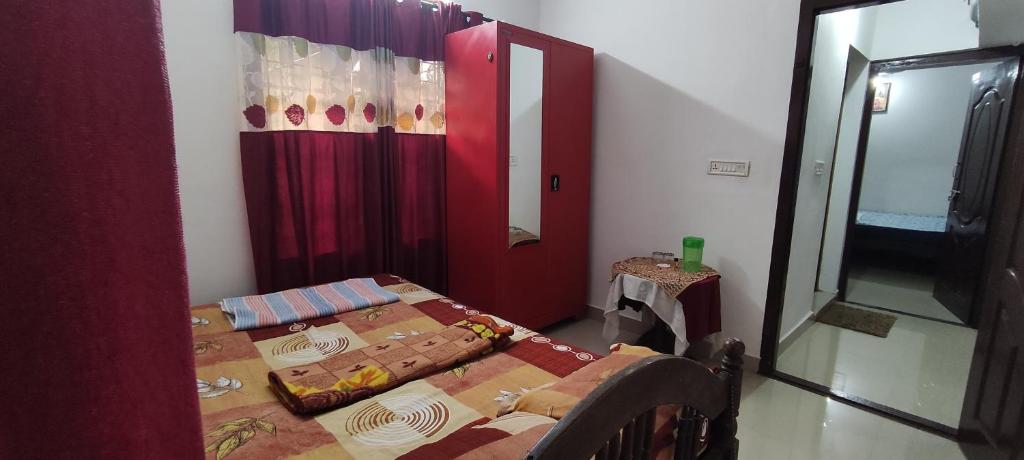 Koonamparayil Home Stay Munnar Anaviratty-Family Only photo 2
