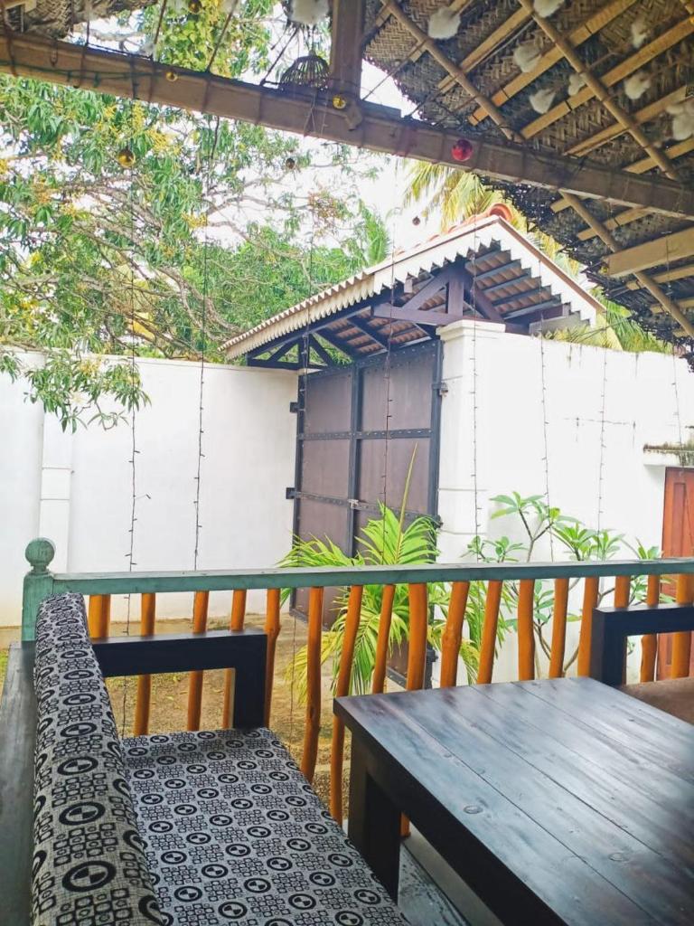 Villa Wasana - Galle photo 2