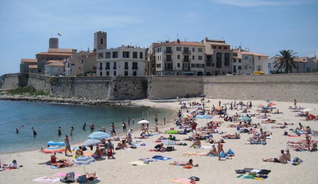 Charming Haven in Antibes photo 1
