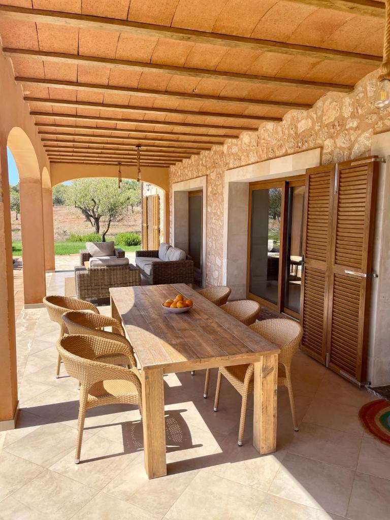 Villa with 50m2 pool close to Golf Vall dOr and Portocolom photo 4