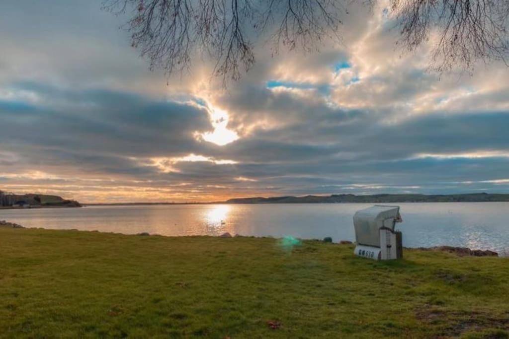 Lieblingsplatz Rügen mit Meerblick, Sauna & Kamin photo 2