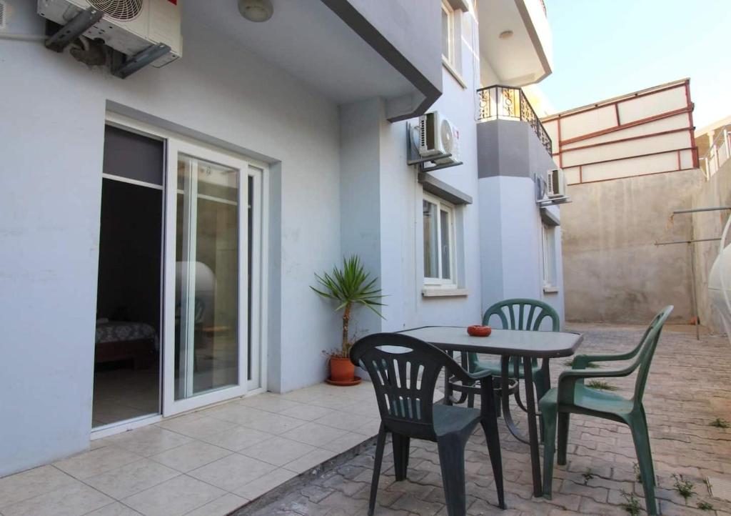 Frida's 2 bedroom Apartments Famagusta City Centre photo 1