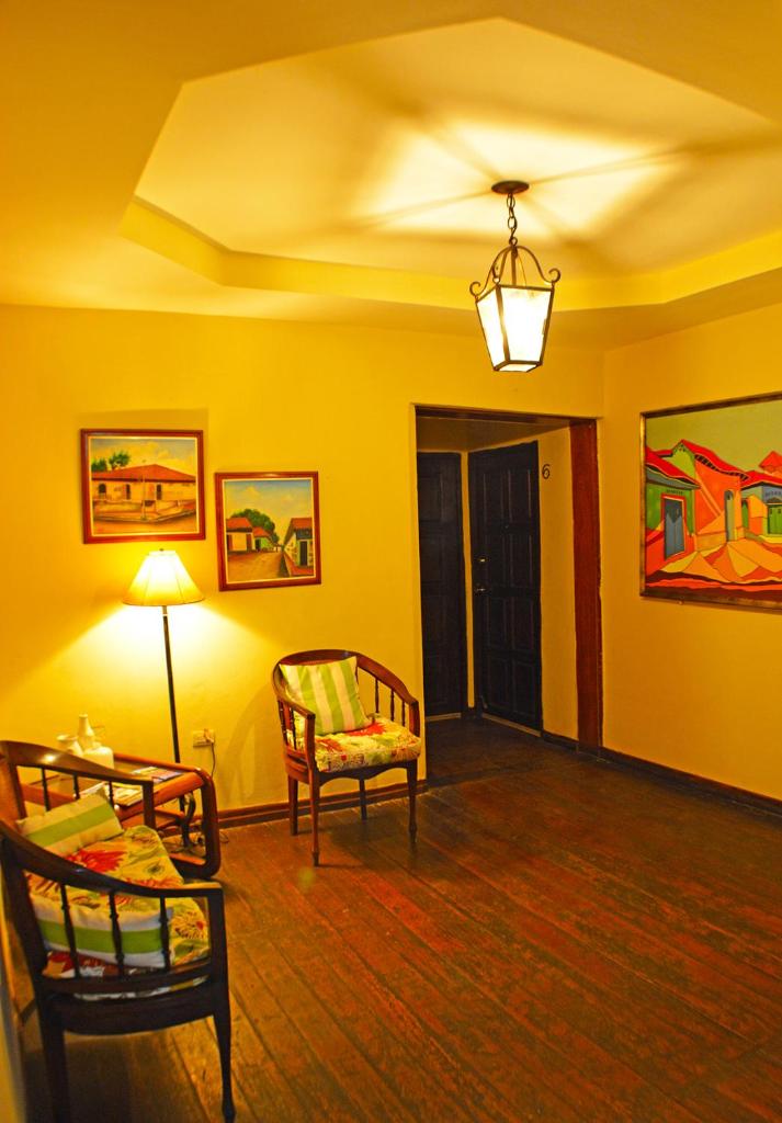 Hotel Los Balcones Leon photo 4