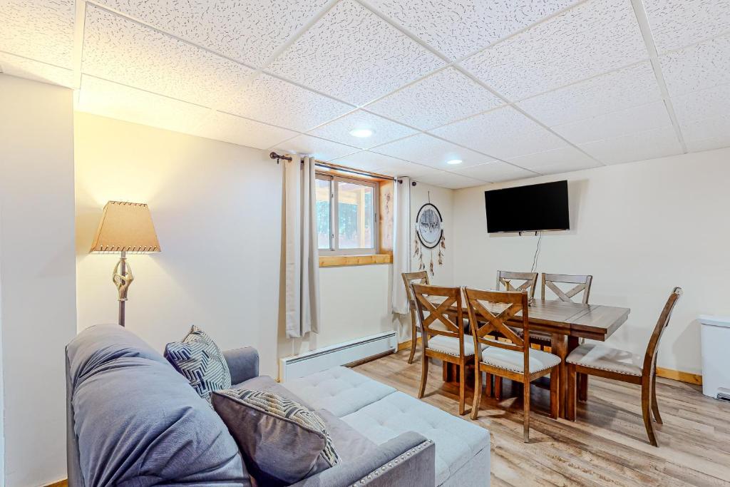 Alpine Horn Lodge at Big Powderhorn Mountain - Unit C photo 2