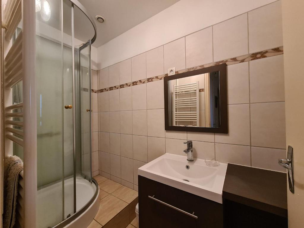 Gîte Saint-Gaultier, 3 pièces, 6 personnes - FR-1-591-361 photo 1