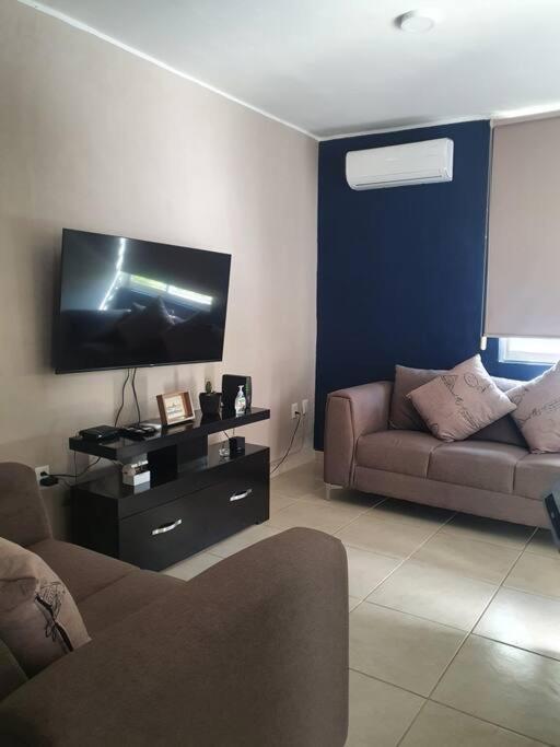 Casa llena de vida y buena vibra con las amenidades necesarias para que pases una estancia de 10!