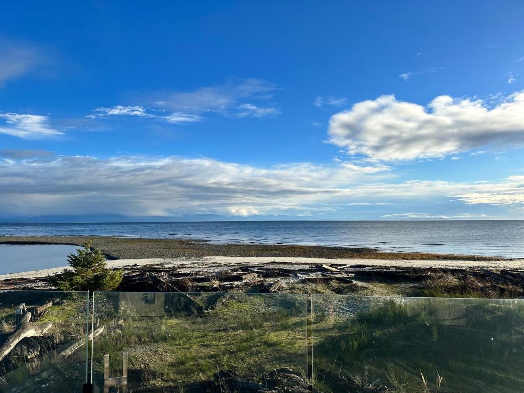 Saratoga Serenity at THE BEACH HOUSE photo 2